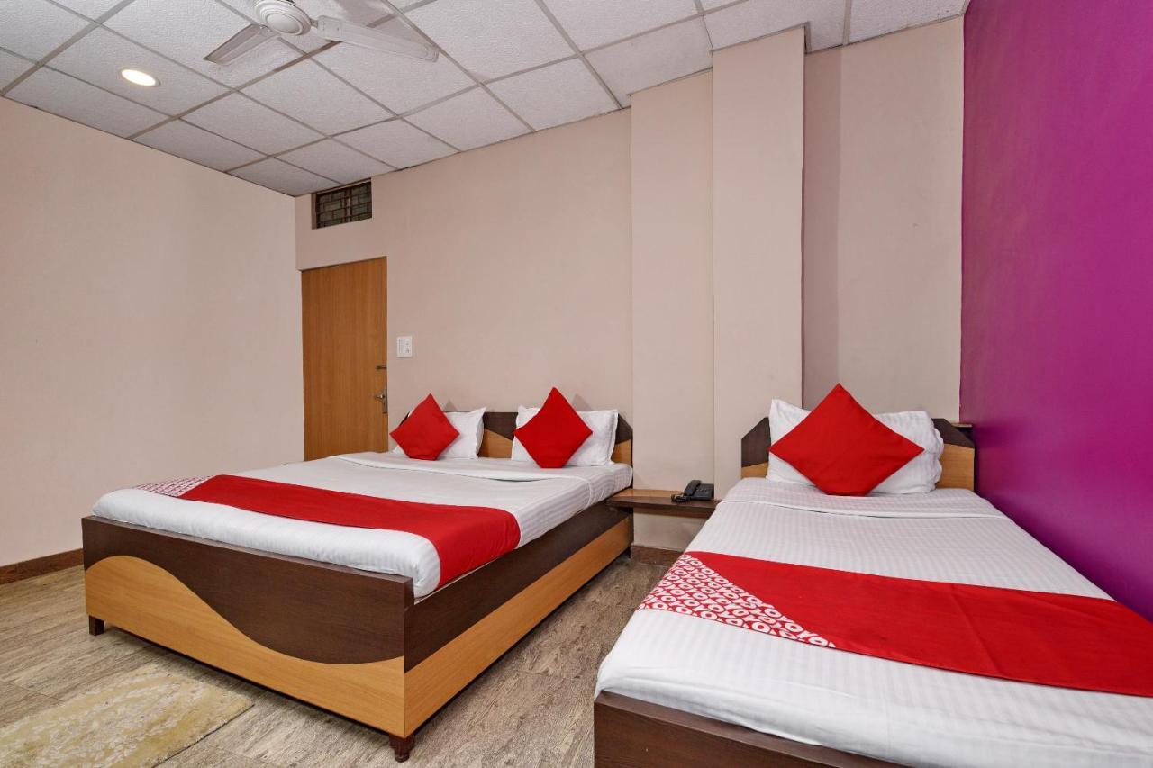Oyo 3519 Hotel Garden Inn Varanasi Bagian luar foto